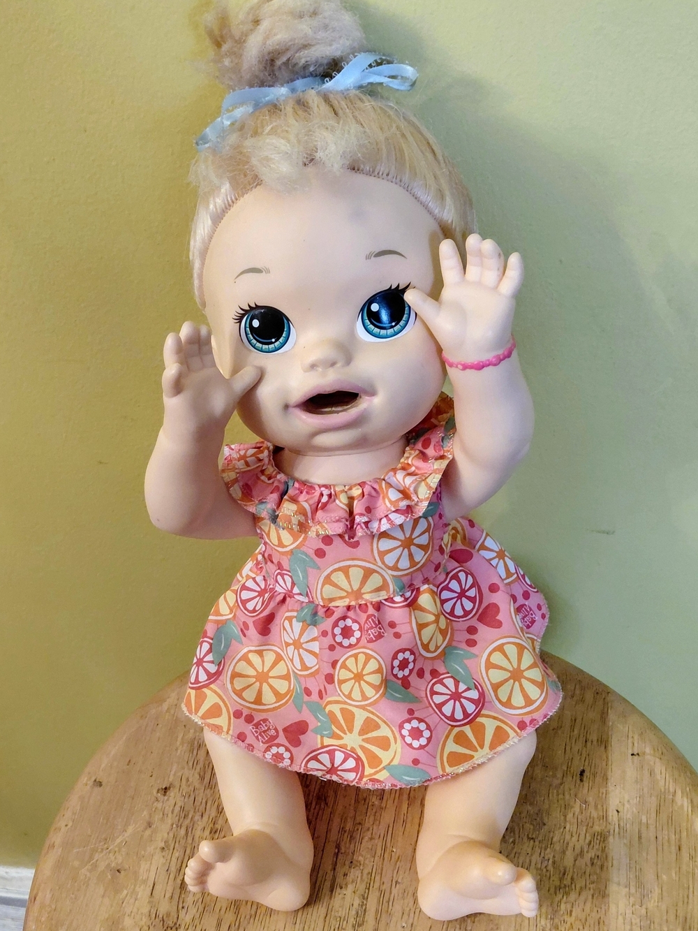 Hasbro Baby ALIVE SNACKIN SARA Doll in Pink Citrus Dress- Tested Works!
